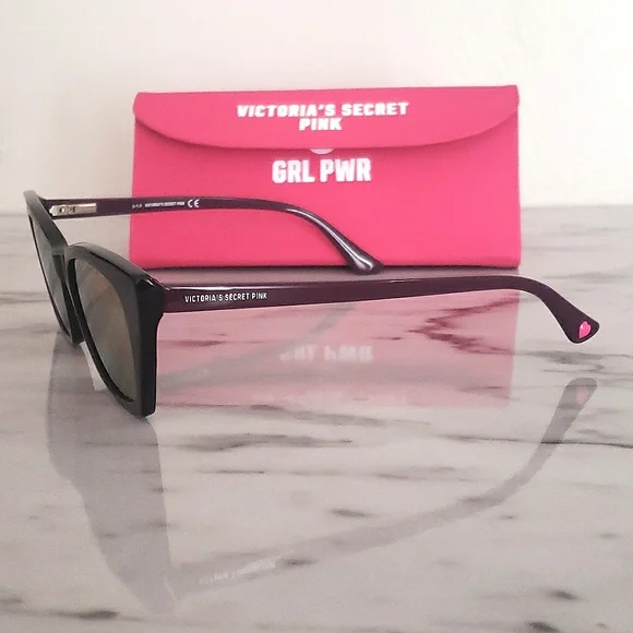 Victoria's Secret Sunglasses - Picture 2 of 9